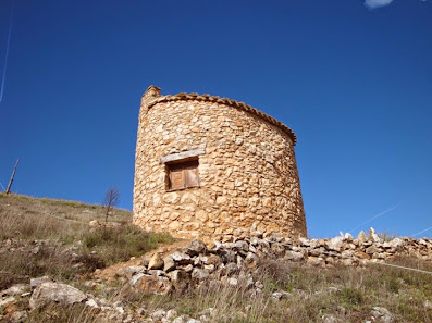 Refugio/Cabaña C. Risco, 50, 42365 Andaluz, Soria, España