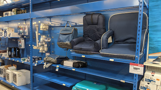 Marine Supply Store «West Marine», reviews and photos, 2460 17th Ave, Santa Cruz, CA 95062, USA