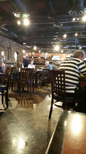 Restaurant «Red White and Brew», reviews and photos, 6740 E McDowell Rd #102, Mesa, AZ 85215, USA