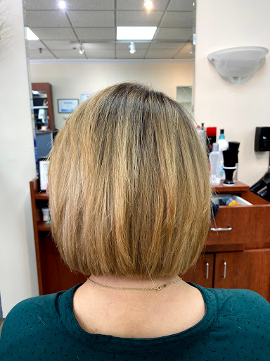 Barber Shop «California Hair Salon», reviews and photos, 712 W St Georges Ave, Linden, NJ 07036, USA