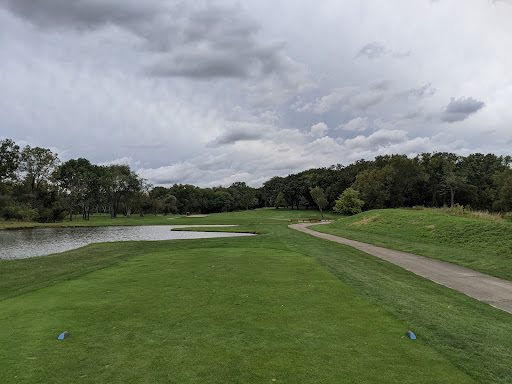 Country Club «Old Oak Country Club», reviews and photos, 14200 Parker Rd, Homer Glen, IL 60491, USA