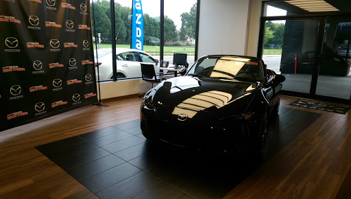 Mazda Dealer «Mazda of Valley Stream», reviews and photos, 676 W Merrick Rd, Valley Stream, NY 11580, USA