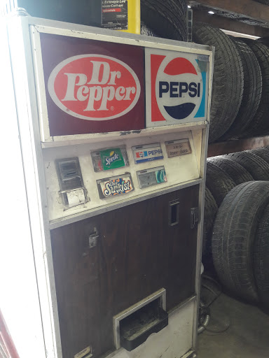 Used Car Dealer «Victoria Motors», reviews and photos, 4333 E Main St, Columbus, OH 43213, USA