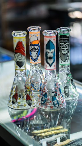 Tobacco Shop «Smoking Box Smoke Shop», reviews and photos, 1008 Alamitos Ave, Long Beach, CA 90813, USA