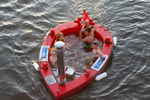 Hot Tub Boat Victoria image
