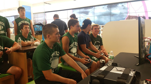 Computer Store «Microsoft Store - Freehold Raceway Mall», reviews and photos, 3710 U.S. 9, Freehold, NJ 07728, USA