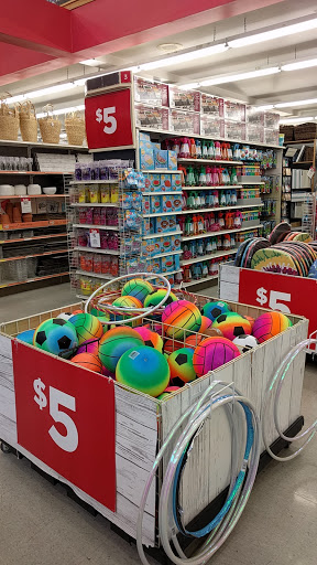 Craft Store «Michaels», reviews and photos, 1155 E Colorado Blvd, Pasadena, CA 91106, USA