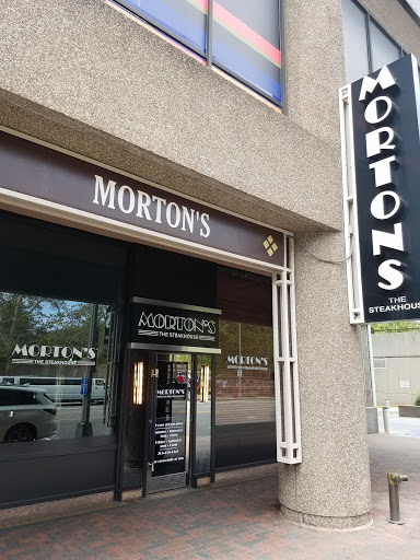 Shopping Mall «Crystal City Shops», reviews and photos, 2200 Crystal Dr, Arlington, VA 22202, USA