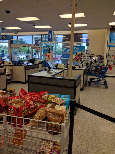 Clothing Store «Ross Dress for Less», reviews and photos, 2365 S Hwy 27, Clermont, FL 34711, USA