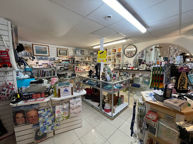 Comments and reviews of Oceans Southampton Gifts & Souvenirs Shop & Left Luggage service for cruise passengers