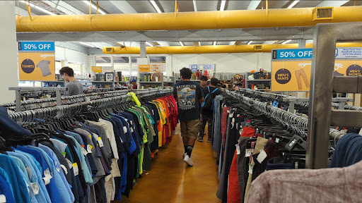 Thrift Store «Goodwill Store», reviews and photos, 23740 El Toro Rd e, Lake Forest, CA 92630, USA