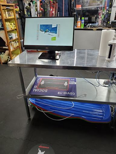 Ski Shop «BOBOS SKI BOARD PATIO», reviews and photos, 475 E Moana Ln, Reno, NV 89502, USA