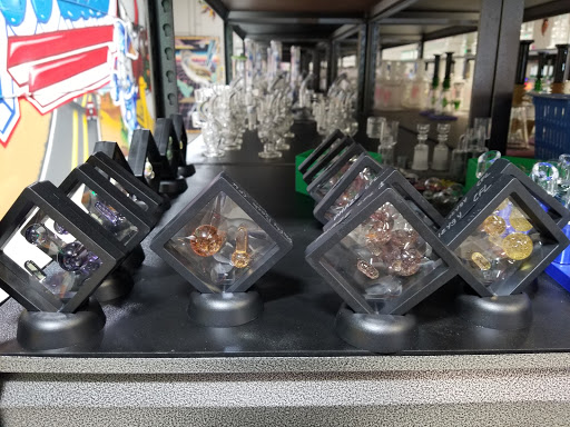 Tobacco Shop «Collective Glass Smoke Shop», reviews and photos, 3616 McRae Blvd #2, El Paso, TX 79925, USA