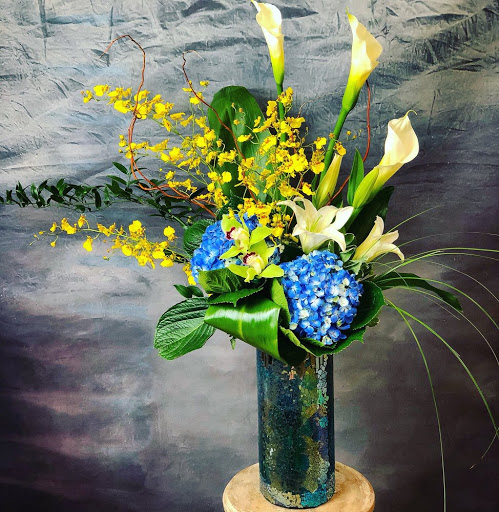 Florist «Finishing Touch Florist & Gifts», reviews and photos, 1645 140th Ave NE B4, Bellevue, WA 98005, USA