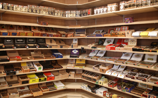 Tobacco Shop «The Tobacco Shoppe», reviews and photos, 1975 E Main St, Owosso, MI 48867, USA