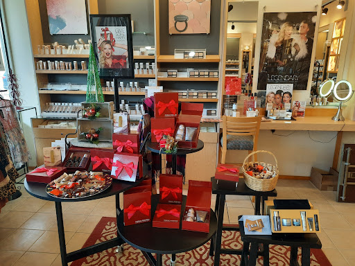 Cosmetics Store «Merle Norman Cosmetic Studio - Champaign», reviews and photos, 1123 Windsor Rd, Champaign, IL 61821, USA