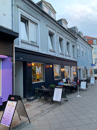 Mindbjergs in Nykøbing Falster, Sønderborg
