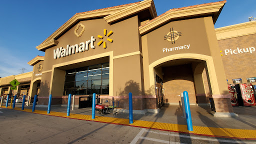 Department Store «Walmart Supercenter», reviews and photos, 27931 Kelly Johnson Pkwy, Santa Clarita, CA 91355, USA