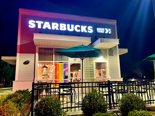 Starbucks, 14 Fenn Rd, Newington, CT 06111, USA, 