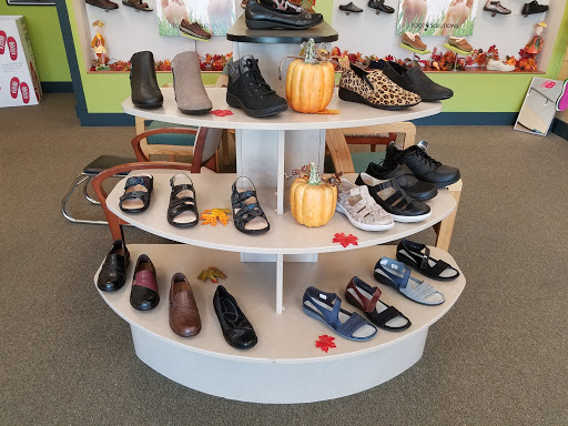 Orthopedic Shoe Store «Foot Solutions St Clair Shores», reviews and photos, 21213 Harper Ave, St Clair Shores, MI 48080, USA