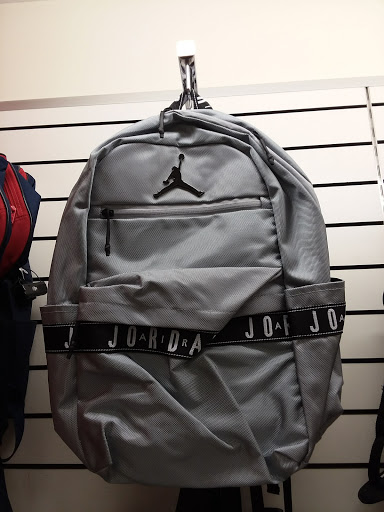 Department Store «T.J. Maxx», reviews and photos, 3350 S Glenstone Ave, Springfield, MO 65804, USA