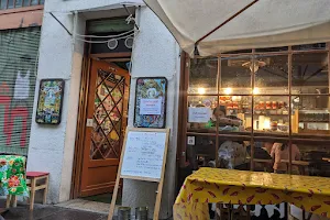 Mamamon Thai Eatery image