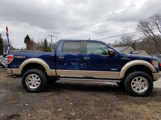 Used Car Dealer «Harbro Auto Sales & Service Whitinsville», reviews and photos, 546 Providence Rd, Whitinsville, MA 01588, USA