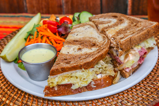 Bar & Grill «The Swiss Restaurant & Pub», reviews and photos, 1904 Jefferson Ave, Tacoma, WA 98402, USA