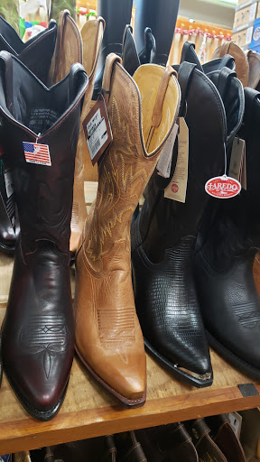 Stores to buy cowboy boots Miami