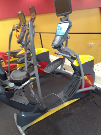 Gym «Retro Fitness», reviews and photos, 1623 Flatbush Ave, Brooklyn, NY 11210, USA