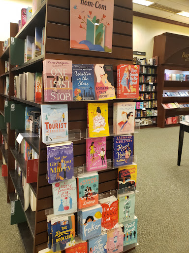 Book Store «Barnes & Noble Booksellers Baton Rouge», reviews and photos, 2590 Citiplace Ct, Baton Rouge, LA 70808, USA