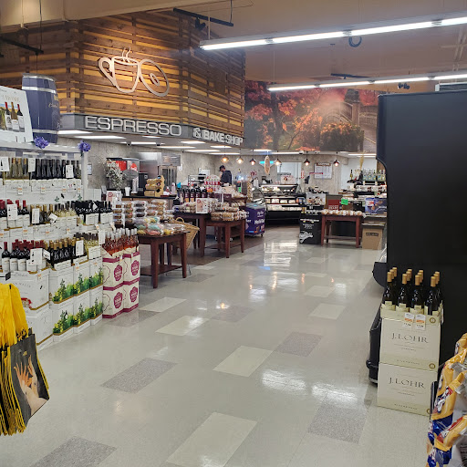 Supermarket «Rosauers Supermarkets», reviews and photos, 907 W 14th Ave, Spokane, WA 99204, USA