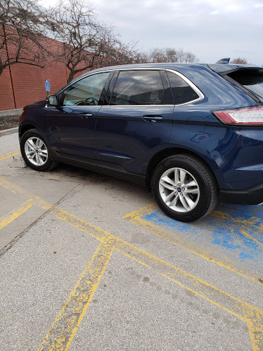 Car Dealer «Dewey Ford», reviews and photos, 3055 SE Delaware Ave, Ankeny, IA 50021, USA