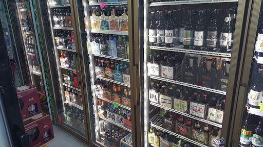 Grocery Store «La Riviera Market and Spirits», reviews and photos, 9331 La Riviera Dr, Sacramento, CA 95826, USA