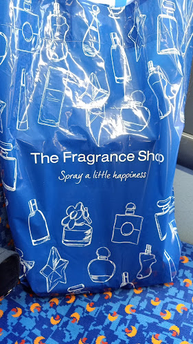 Reviews of The Fragrance Shop in Oxford - Cosmetics store