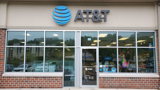 AT&T, 704 Bridgeport Ave, Shelton, CT 06484, USA, 