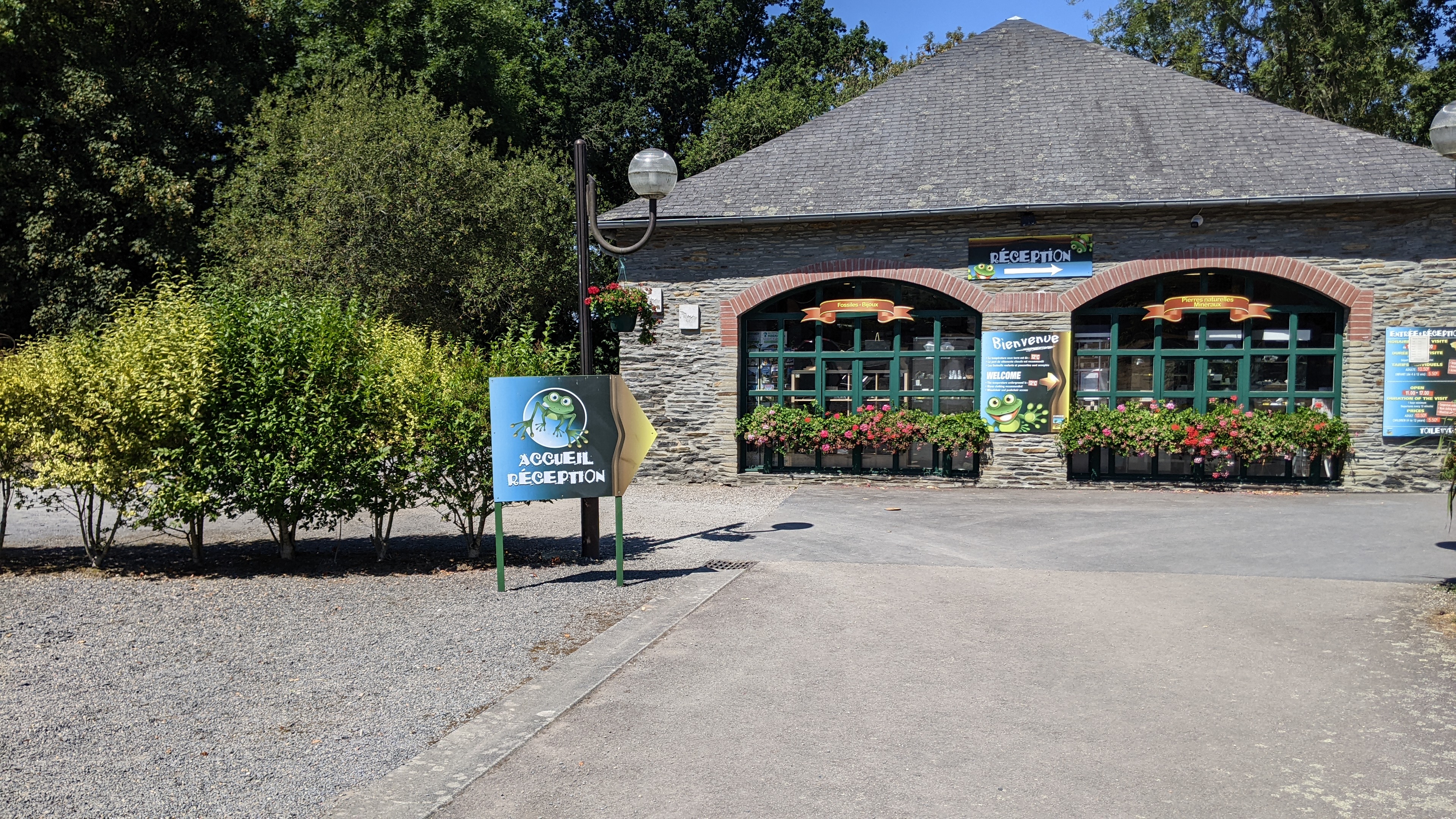 Photo n° 26 de l'avis de Darth.a fait le 11/08/2022 à 15:32