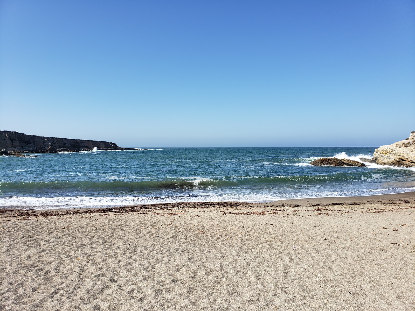 Φωτογραφία του Spooner's Cove Beach παροχές περιοχής