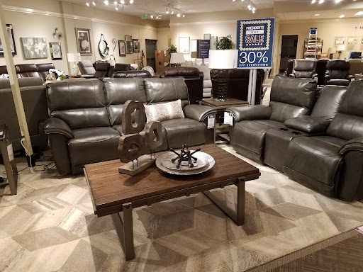 Furniture Store «La-Z-Boy Furniture Galleries», reviews and photos, 17305 Southcenter Pkwy, Tukwila, WA 98188, USA