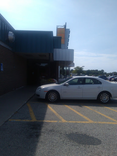 Movie Theater «M-89 Cinema», reviews and photos, 392 Cross Oaks Dr, Plainwell, MI 49080, USA