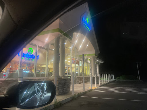 Cumberland Farms, 741 Cromwell Ave, Rocky Hill, CT 06067, USA, 