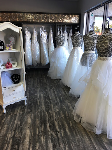 Bridal Shop «2B Bridal Boutique», reviews and photos, 909 S McCord Rd, Holland, OH 43528, USA