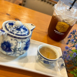 บ้านอุ๋มแฟมิลี่ คาเฟ่