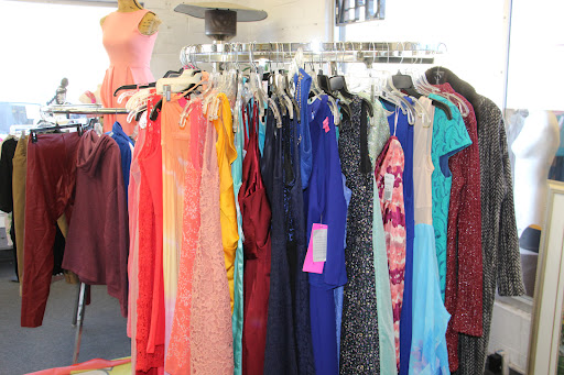 Thrift Store «The Main Place Thrift Store», reviews and photos, 1631 El Camino Real, Tustin, CA 92780, USA