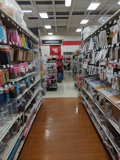 Craft Store «Michaels», reviews and photos, 35 Independence Way, Danvers, MA 01923, USA