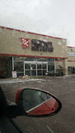 Home Improvement Store «Tractor Supply Co.», reviews and photos, 6818 S Scatterfield Rd, Anderson, IN 46013, USA