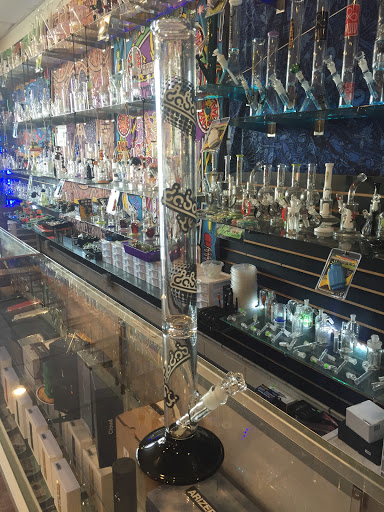 Tobacco Shop «Smoke Shop Guys», reviews and photos, 4843 Dempster St, Skokie, IL 60077, USA