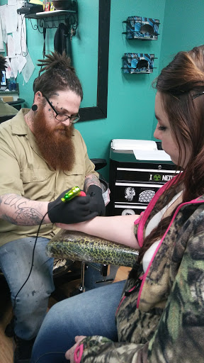 Tattoo Shop «Voodoo Tattoo», reviews and photos, 4307 Roosevelt Blvd, Middletown, OH 45044, USA
