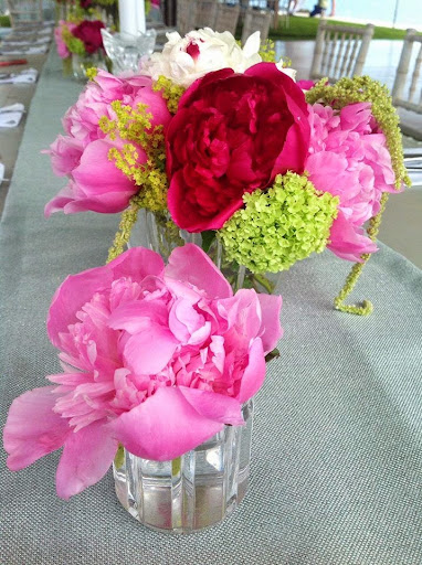 Florist «Guilford White House Florist», reviews and photos, 966 Boston Post Rd, Guilford, CT 06437, USA