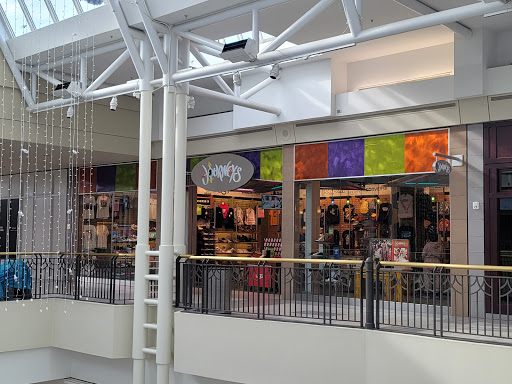 Shoe Store «Journeys», reviews and photos, 2116 North Point Cir, Alpharetta, GA 30022, USA